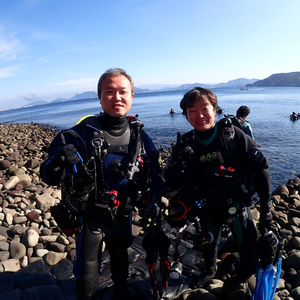 ナイス透明度の海でナイトダイビングまで,熱海花火まで鑑賞